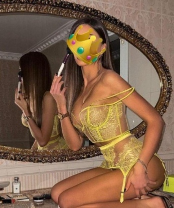 Анкета проститутки Кристина - Фото 1, Сертолово, 19 лет, №4436